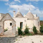 Trulli In Vigna 3*