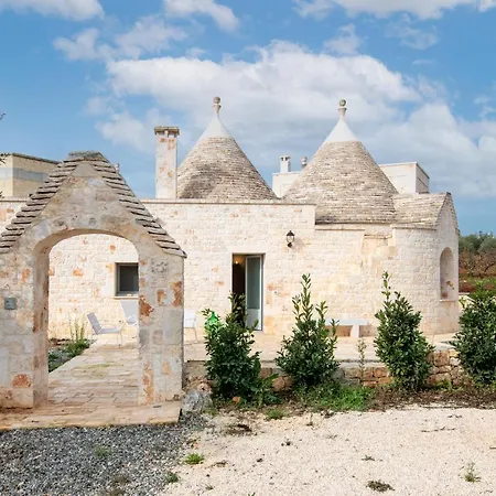 Trulli In Vigna 3*