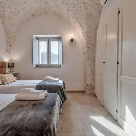 Trulli In Vigna * Selva Di Fasano
